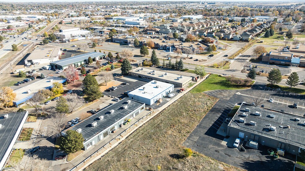 More Photos Of 1801 Sunset Pl, Longmont Light Distribution For Sale