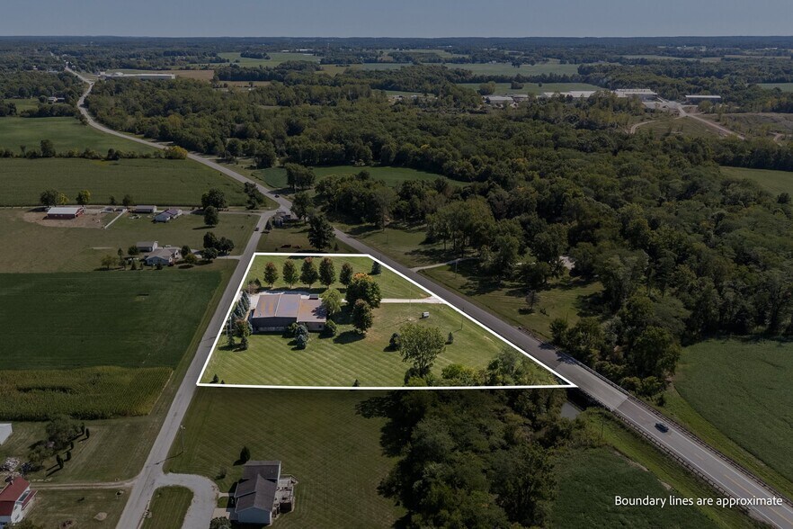 More Photos Of 9505 Emahiser rd, Caledonia Distribution For Sale