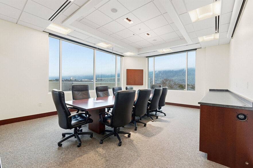 More Photos Of 180 N University Ave, Provo Office For Sale