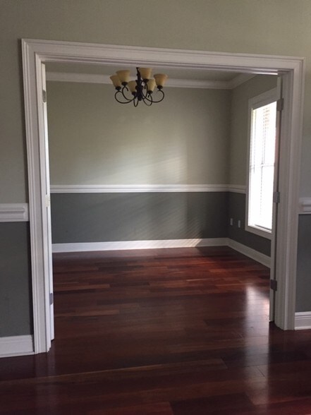 More Photos Of 2236 NE Capital Circle, Tallahassee Office For Lease