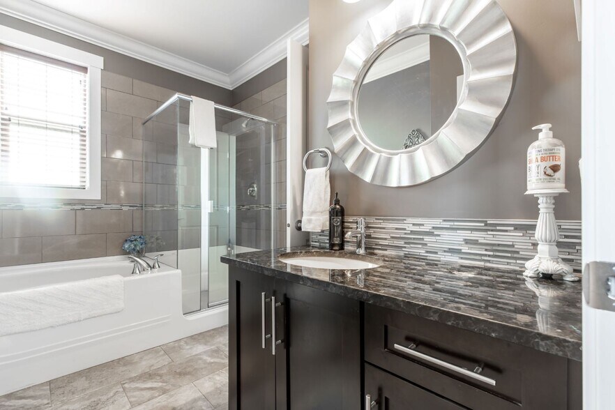 More Photos Of 2379 Chardonnay Ln, Abbotsford Hospitality For Sale