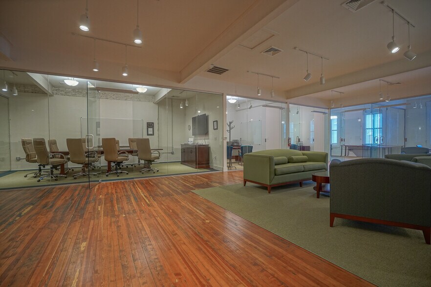 More Photos Of 18 Cabarrus Ave W, Concord Office For Sale