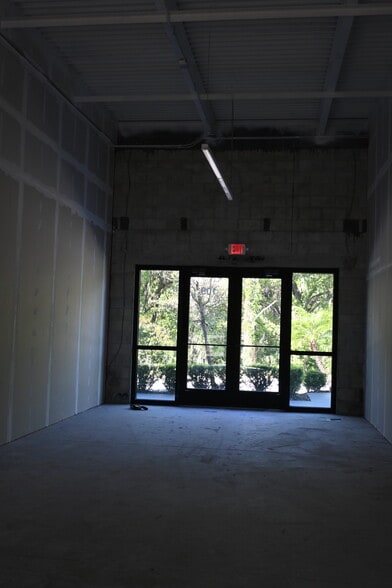 More Photos Of 3370 Rouse Rd, Orlando Storefront For Sale