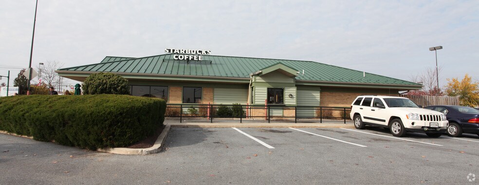More Photos Of 303-337 E Ridgeville Blvd, Mount Airy Unknown For Lease