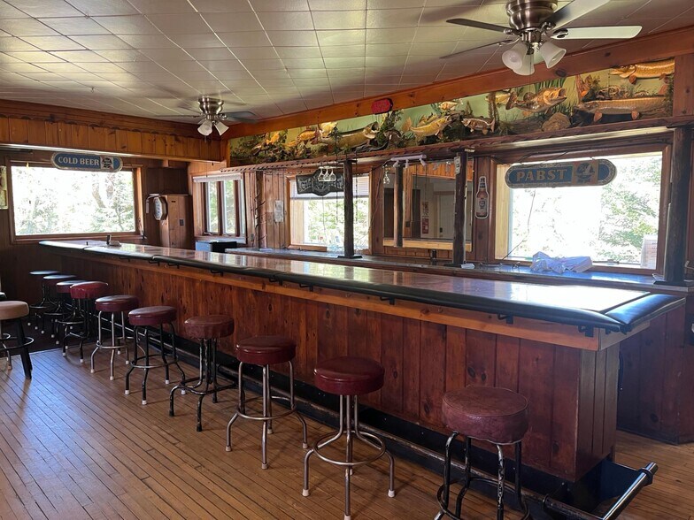 More Photos Of 15601 Highway 70, Lac Du Flambeau Restaurant For Sale