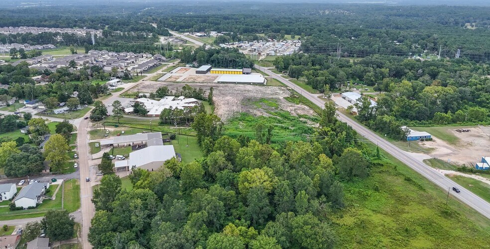 More Photos Of TBD N Highway 75 Hwy, Willis Land For Sale