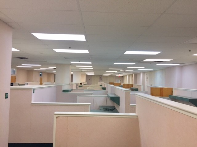 More Photos Of 2701 N Broad St, Philadelphia Office For Lease