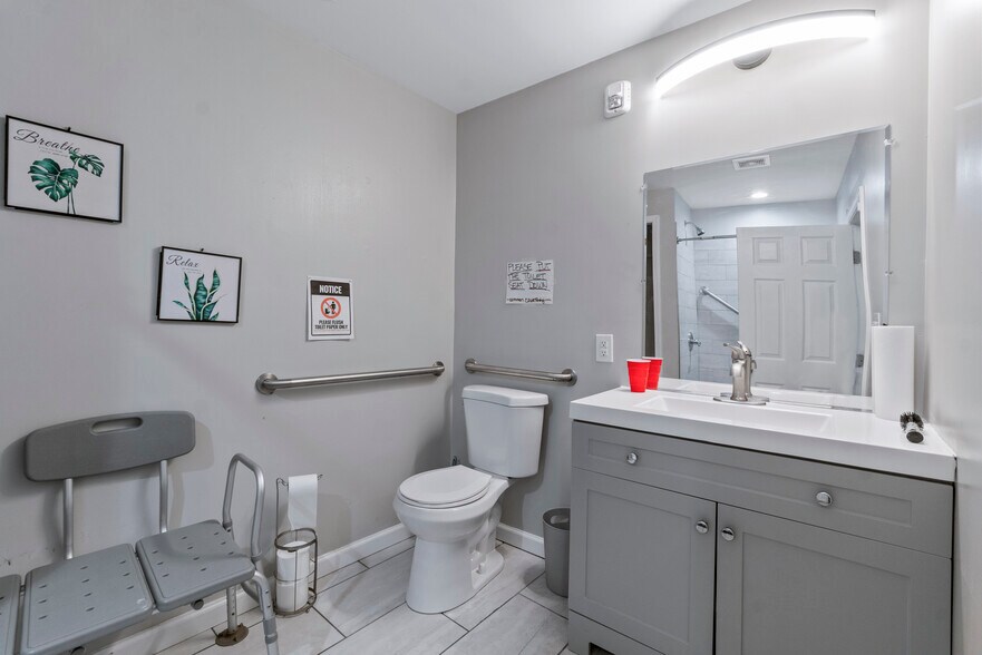 More Photos Of 3211 Batavia Ave, Baltimore Healthcare For Sale
