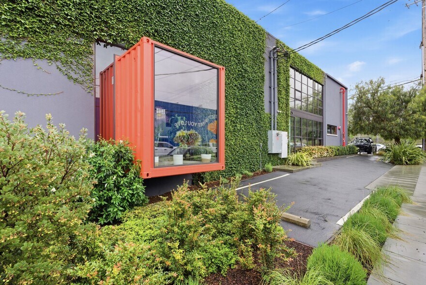 More Photos Of 1401 Old County Rd, San Carlos Manufacturing For Sale
