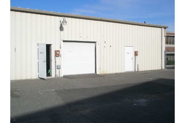 More Photos Of 6821-6825 W Clearwater Ave, Kennewick Office For Lease