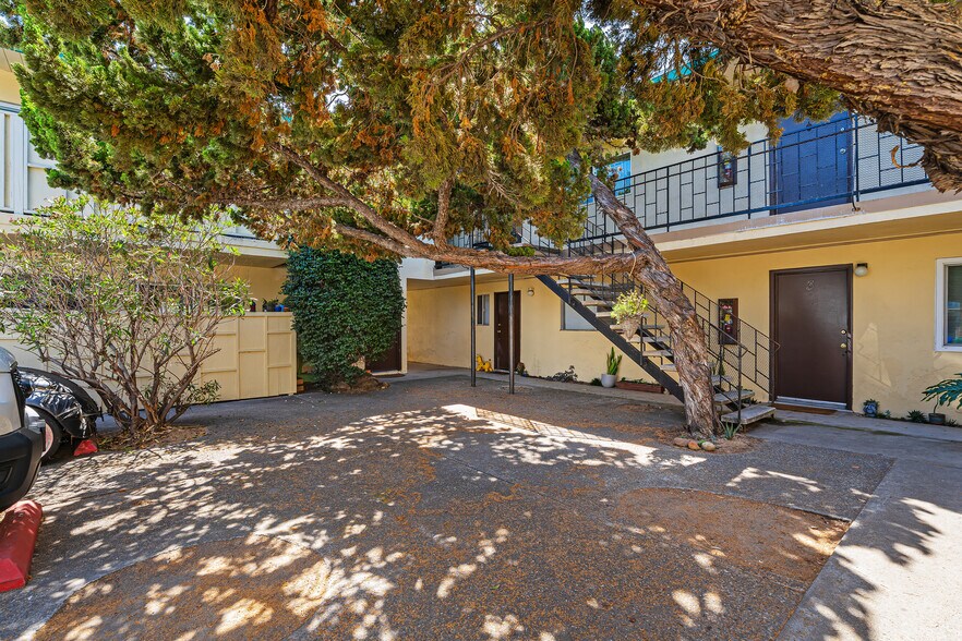 More Photos Of 2144 30th St, San Diego Apartments For Sale