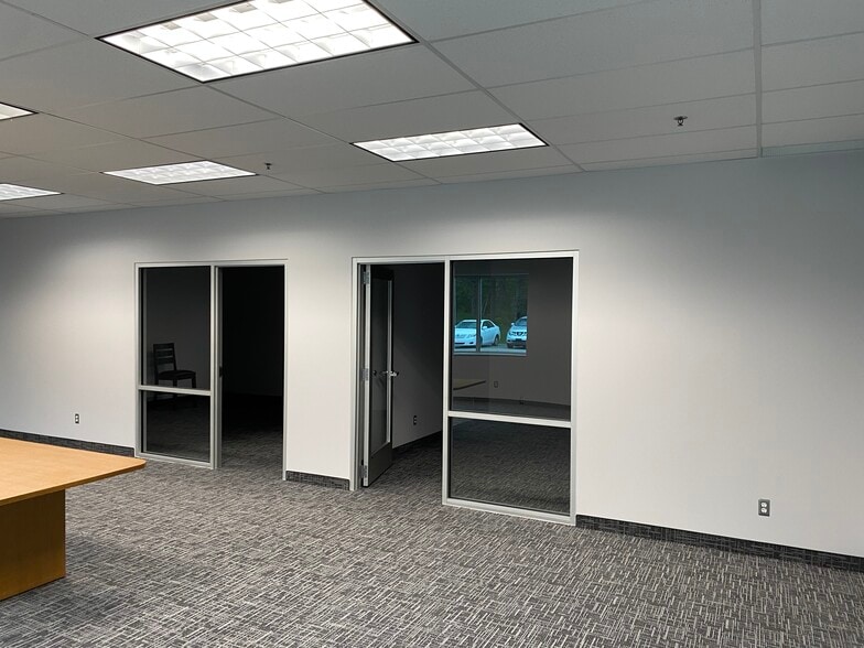 More Photos Of 5505 123rd St W, Savage Manufacturing For Lease