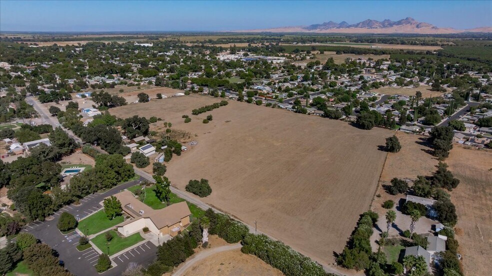 More Photos Of 1425 5th St, Colusa Land For Sale