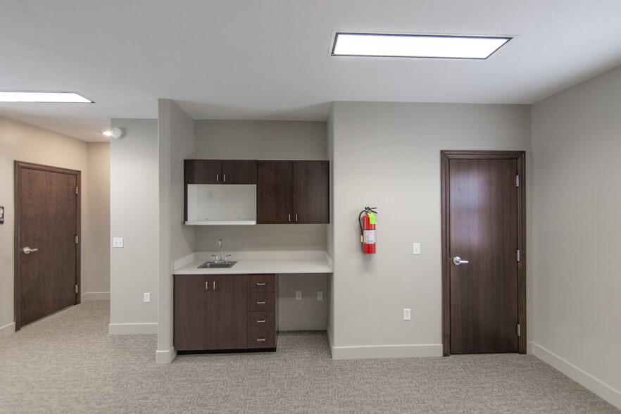 More Photos Of 197 N 290 W, Lindon Office Residential For Lease