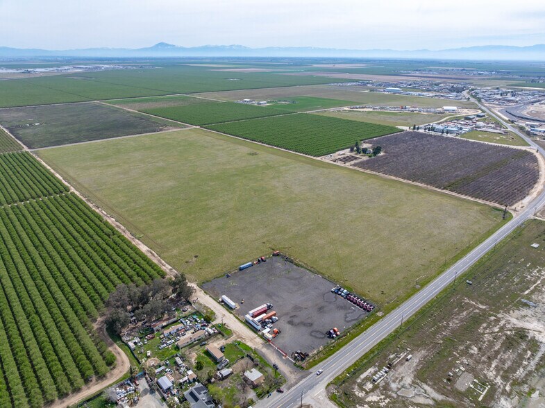 More Photos Of 0 Beech Ave Ave, Shafter Land For Sale