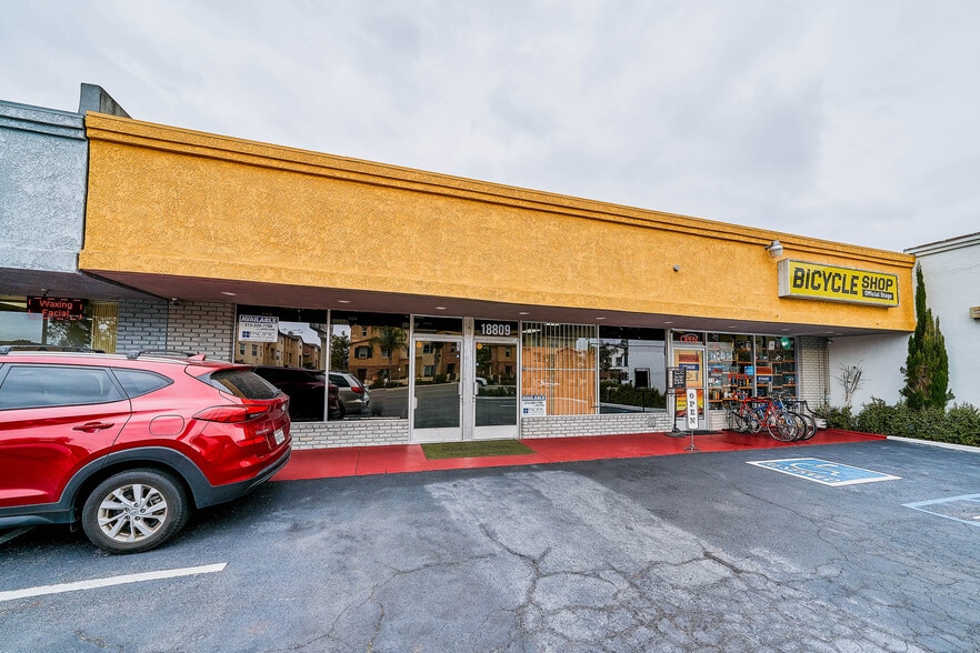 More Photos Of 18807-18809 Pioneer Blvd, Artesia Storefront Retail Office For Sale