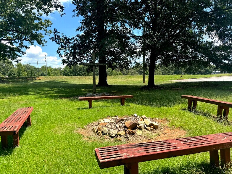 More Photos Of 15817 GA-106, Martin Religious Facility For Sale