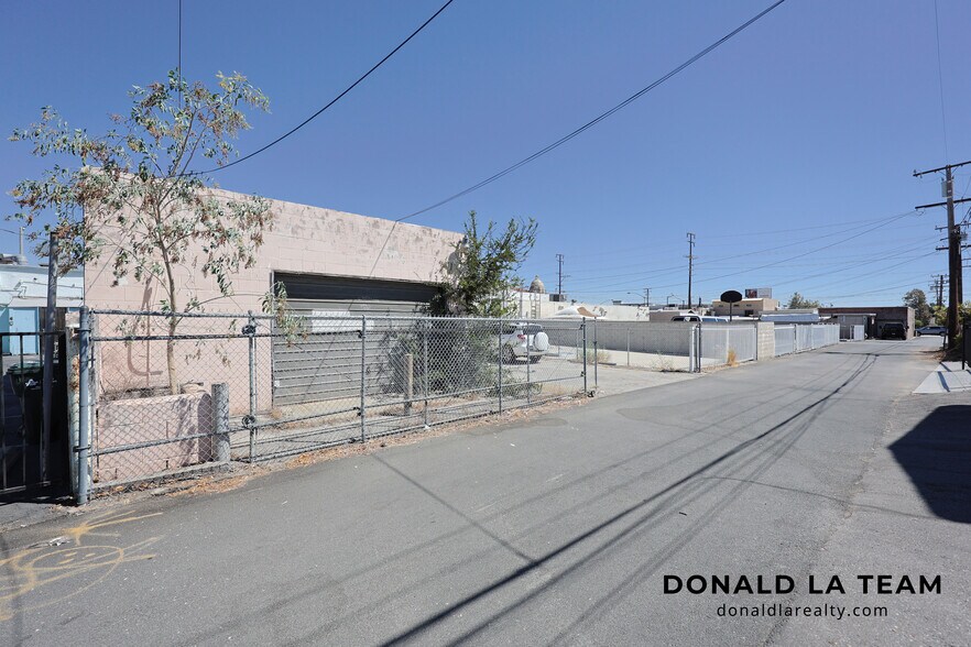 More Photos Of 249 S San Gabriel Blvd, San Gabriel Storefront For Sale