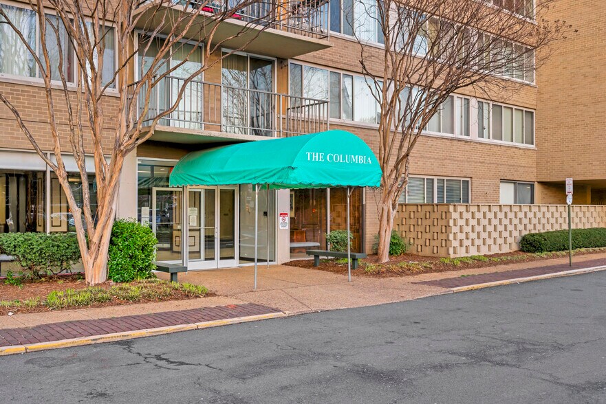 More Photos Of 5565 Columbia Pike, Arlington Multifamily For Sale