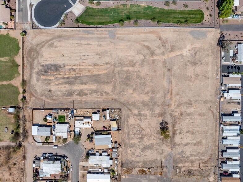 More Photos Of 7118 80th Ave, Glendale Land For Sale