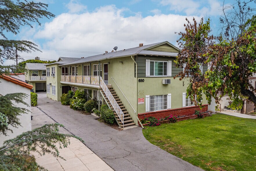 More Photos Of 650 W Wilson Ave, Glendale Apartments For Sale