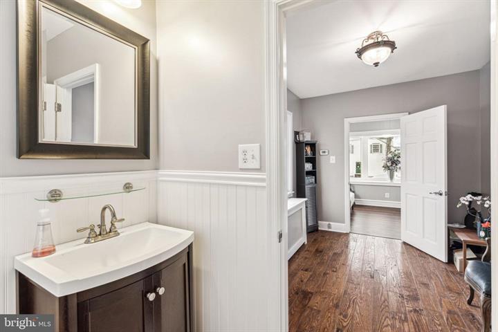 More Photos Of 625 Byberry Rd, Philadelphia Funeral Home For Sale