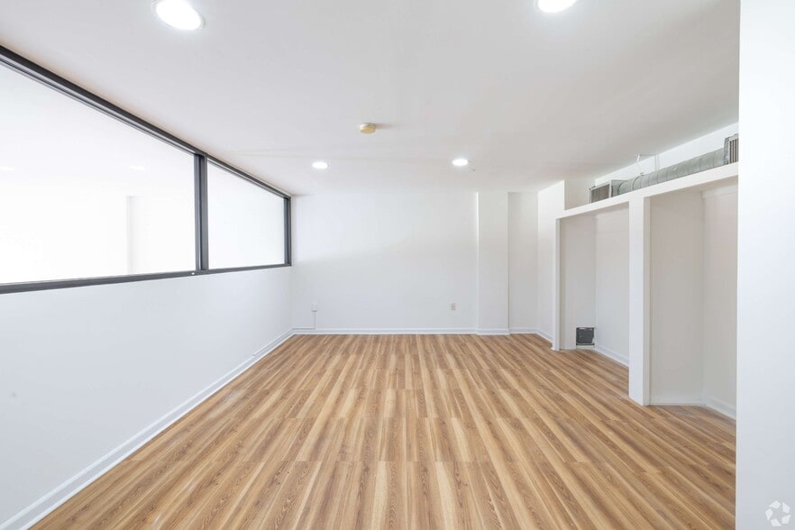 More Photos Of 92 Main St, Yonkers Apartments For Lease