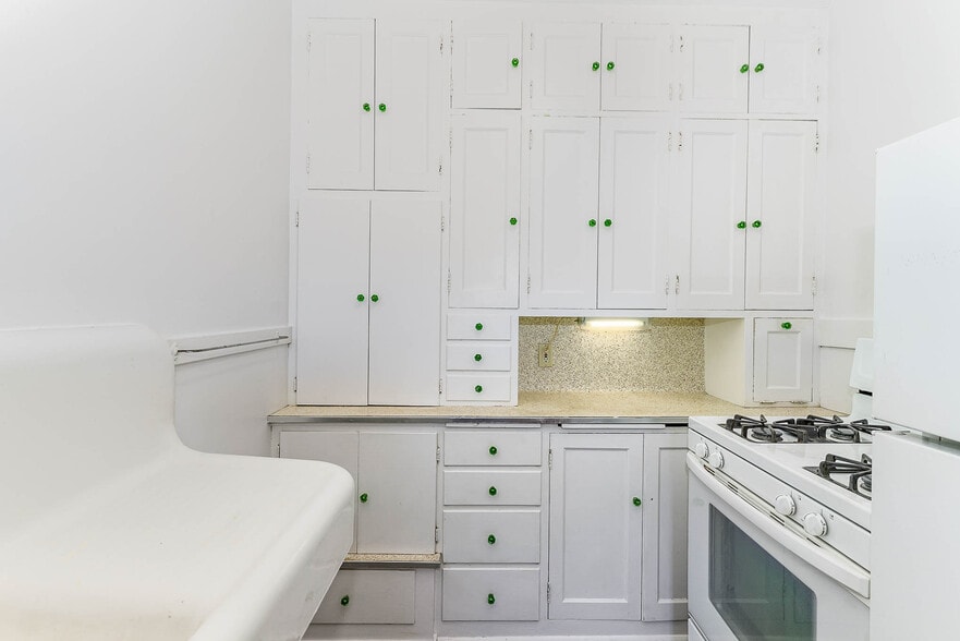 More Photos Of 2719 Park Ave, Minneapolis Apartments For Sale