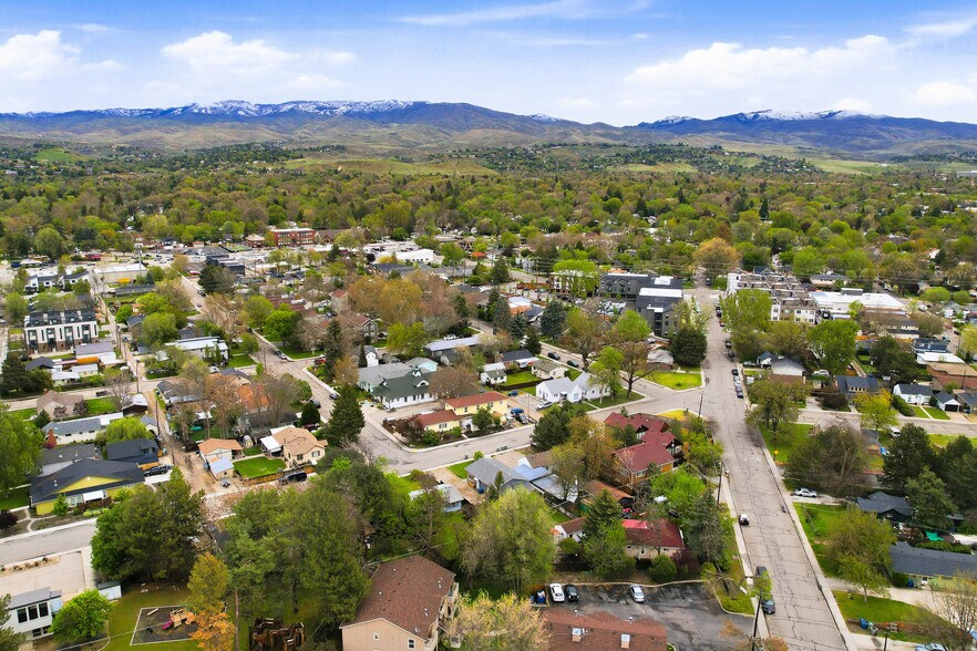 More Photos Of 2815 W Moore St, Boise Apartments For Sale
