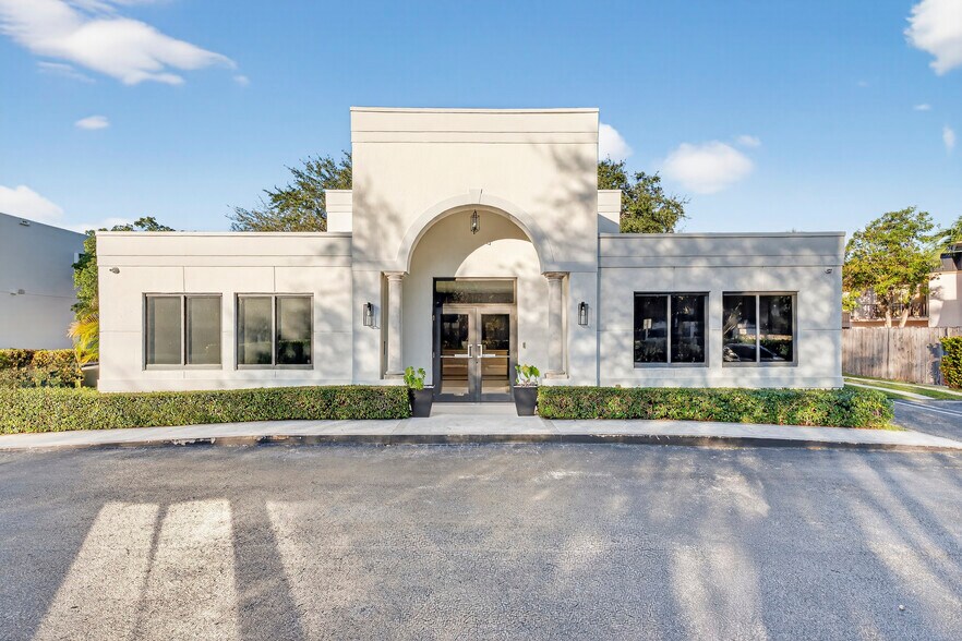 Primary Photo Of 9400 SW 77th Ave, Miami Office For Lease
