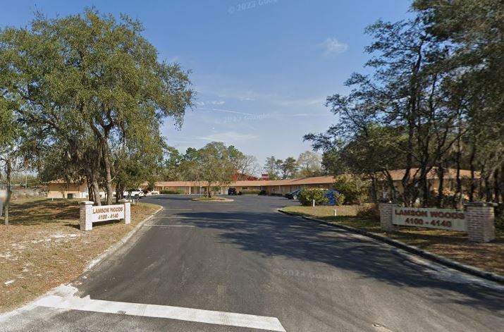 More Photos Of 4100-4140 Lamson Ave, Spring Hill Medical For Lease