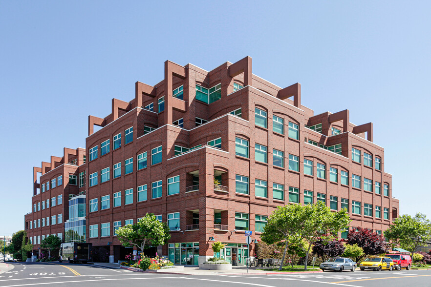 Primary Photo Of 5980 Horton St, Emeryville Research And Development For Lease