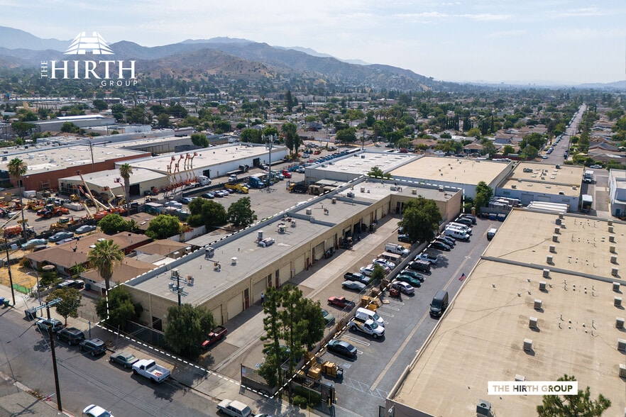 More Photos Of 11132 Fleetwood St, Sun Valley Warehouse For Lease