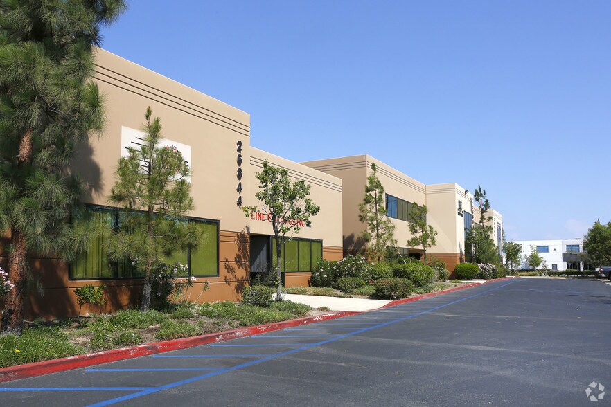 More Photos Of 26844 Adams Ave, Murrieta Warehouse For Lease