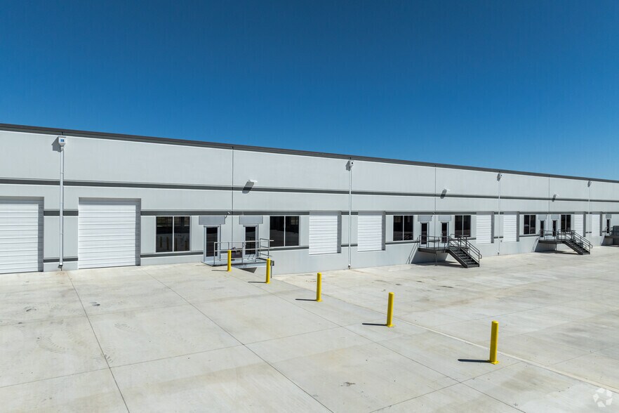 More Photos Of 5305 N Mays St, Georgetown Unknown For Lease