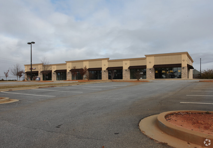 Primary Photo Of 1820 Noah's Ark Rd, Jonesboro Storefront Retail Office For Sale