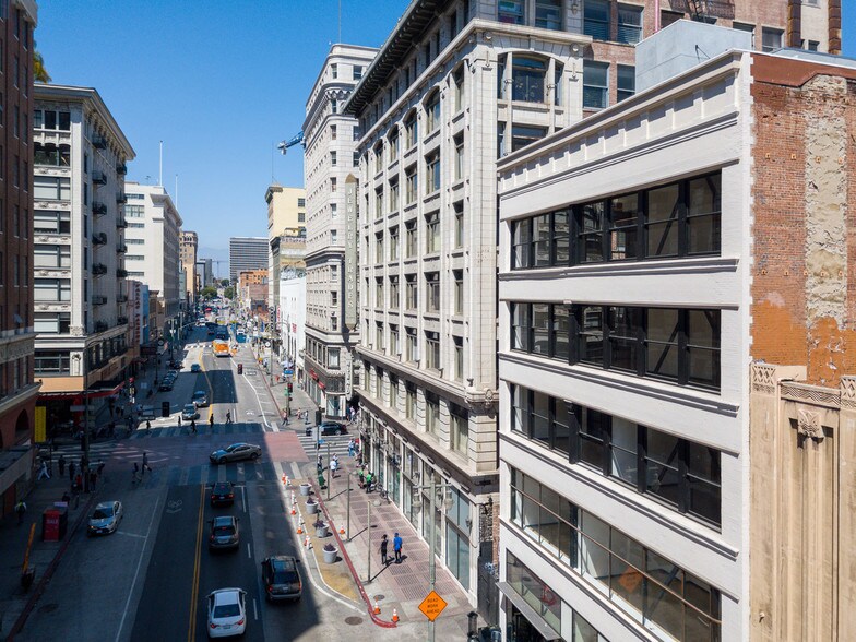 More Photos Of 510-514 S Broadway, Los Angeles Office For Lease