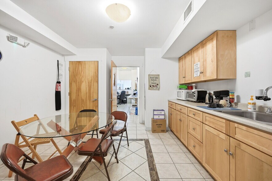 More Photos Of 354 Avenue C, Bayonne Freestanding For Sale