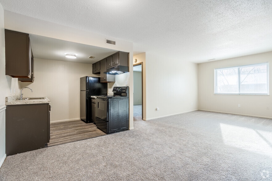 More Photos Of 2822-2846 Eldora Dr, Toledo Apartments For Sale