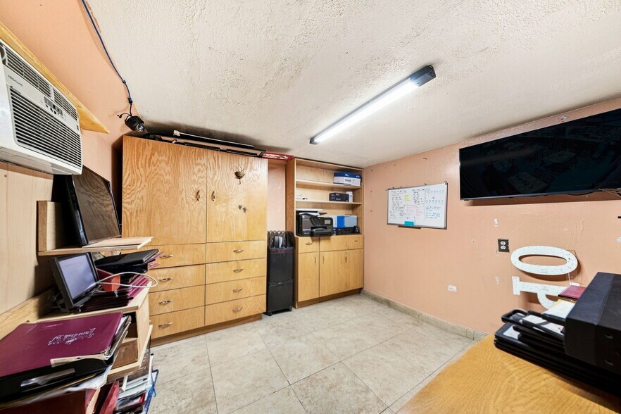 More Photos Of 152 Kearny Ave, Kearny Restaurant For Sale