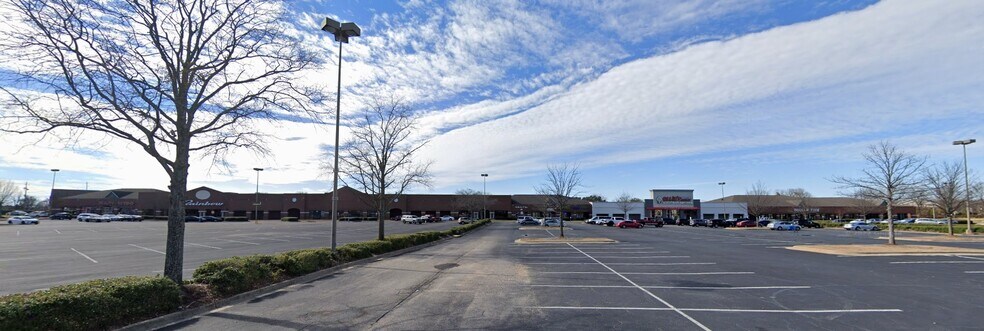 Primary Photo Of 2572-2796 Eastern Blvd, Montgomery Unknown For Lease