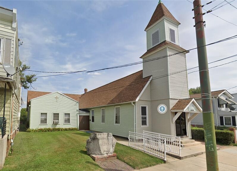 Primary Photo Of 2111 Hollins Ferry Rd, Baltimore Religious Facility For Lease