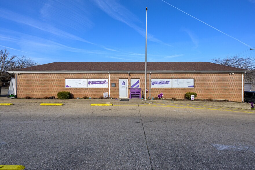 Primary Photo Of 49 Olive St, Gallipolis Office For Sale