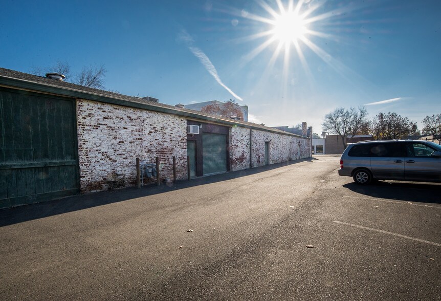 More Photos Of 917 Main St, Woodland Freestanding For Sale