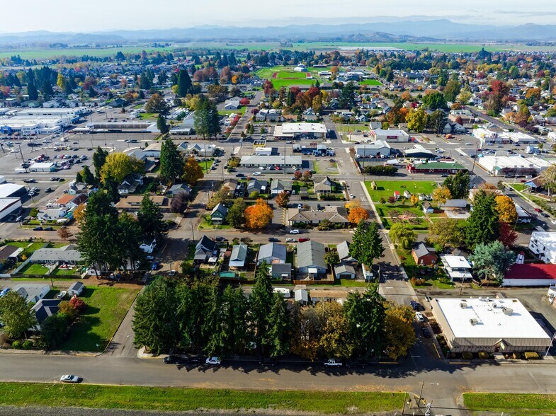 More Photos Of 351 Front St, Junction City Manufactured Housing Mobile Home Park For Sale