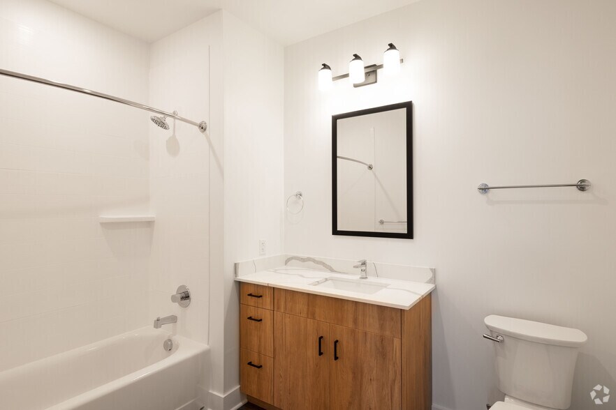 More Photos Of 580 Columbia Tpke, East Greenbush Apartments For Lease