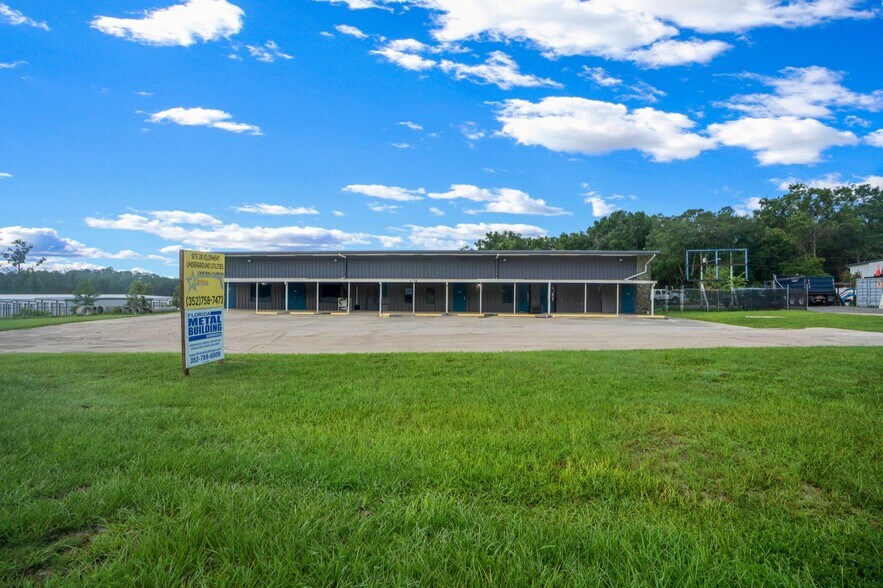 Primary Photo Of 9732 N 441, Ocala Warehouse For Lease