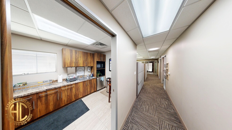 More Photos Of 500 S 4th St, Las Vegas Office For Sale