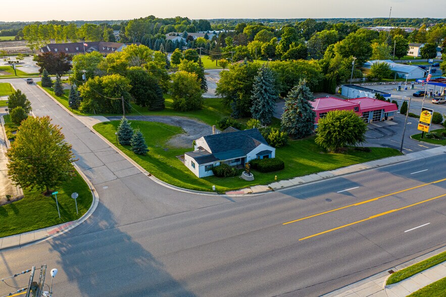 More Photos Of 936 S Main St, Lapeer Land For Sale