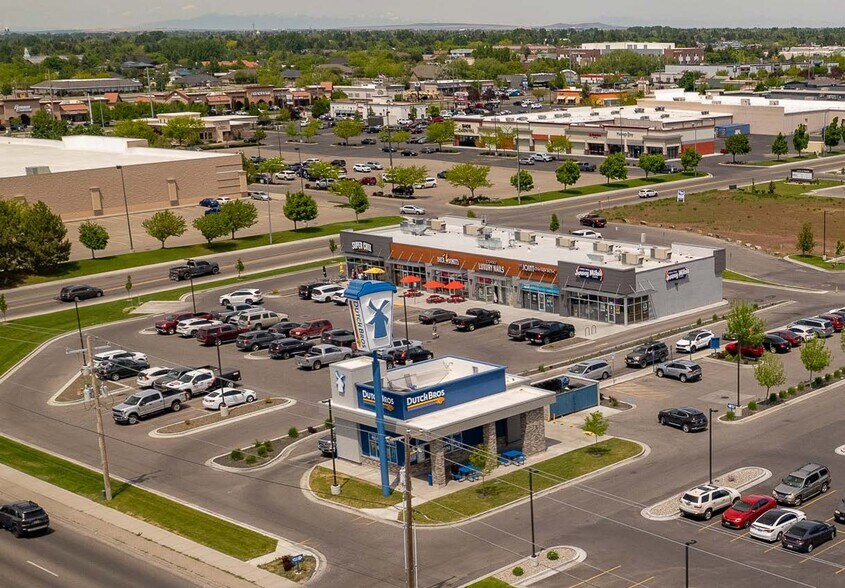 More Photos Of 2703 E Sunnyside Rd, Ammon Fast Food For Sale